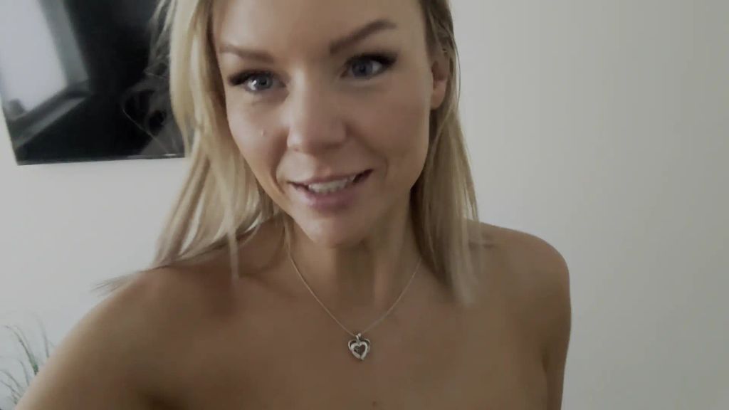 sexy foto nr. 9 von Fuck! Plötzlich klingelt es an der Tür !!!