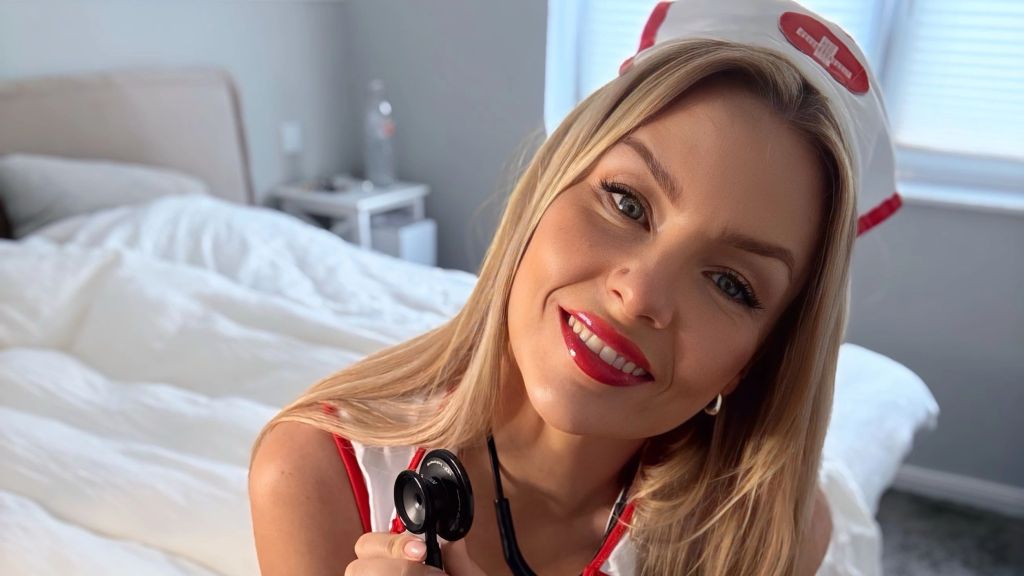 Schwester BIBI melkt dich ab! Teil 1