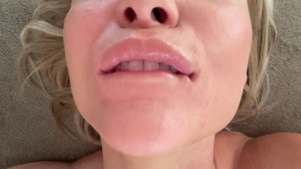 Vorschaubild 10 zum Video „Cum in my Mouth !!!“