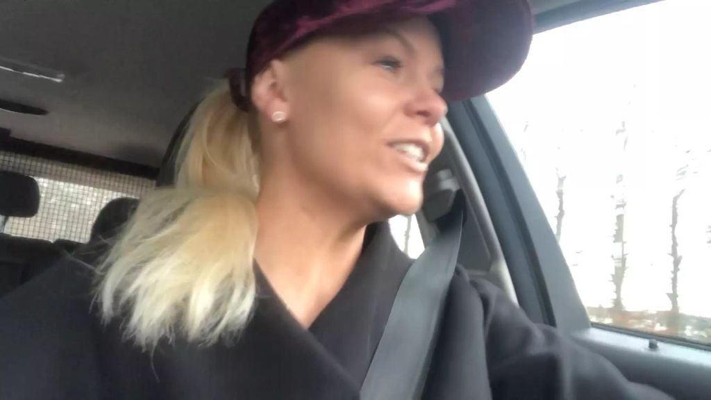 sexy foto nr. 3 von Die Lust überkommt mich jedes Mal beim Einkaufen!!!