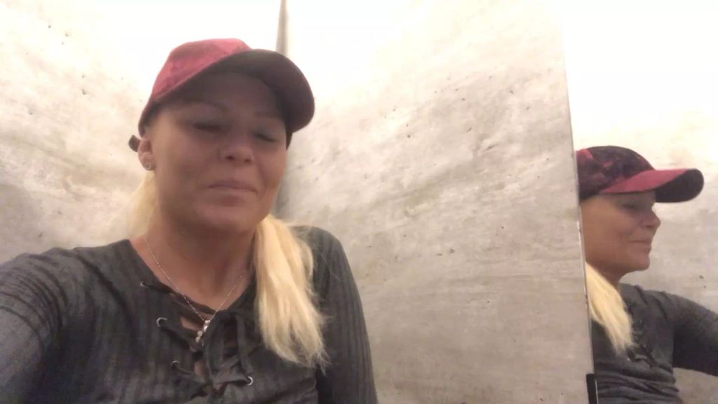 sexy foto nr. 8 von Die Lust überkommt mich jedes Mal beim Einkaufen!!!