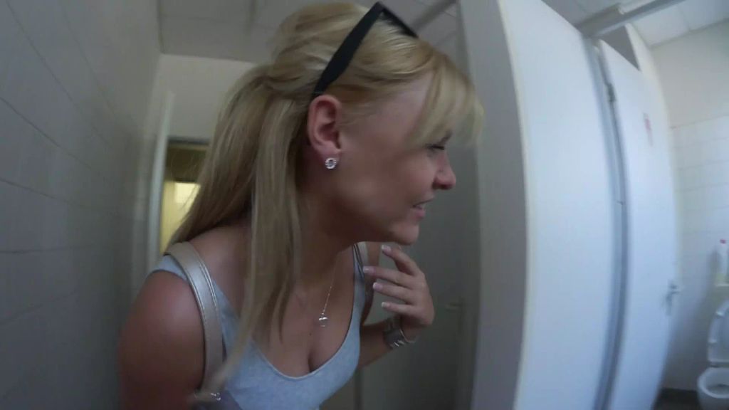 sexy foto nr. 8 von MUTPROBE im SUPERMARKT!! Und dann kam ALLES anders...