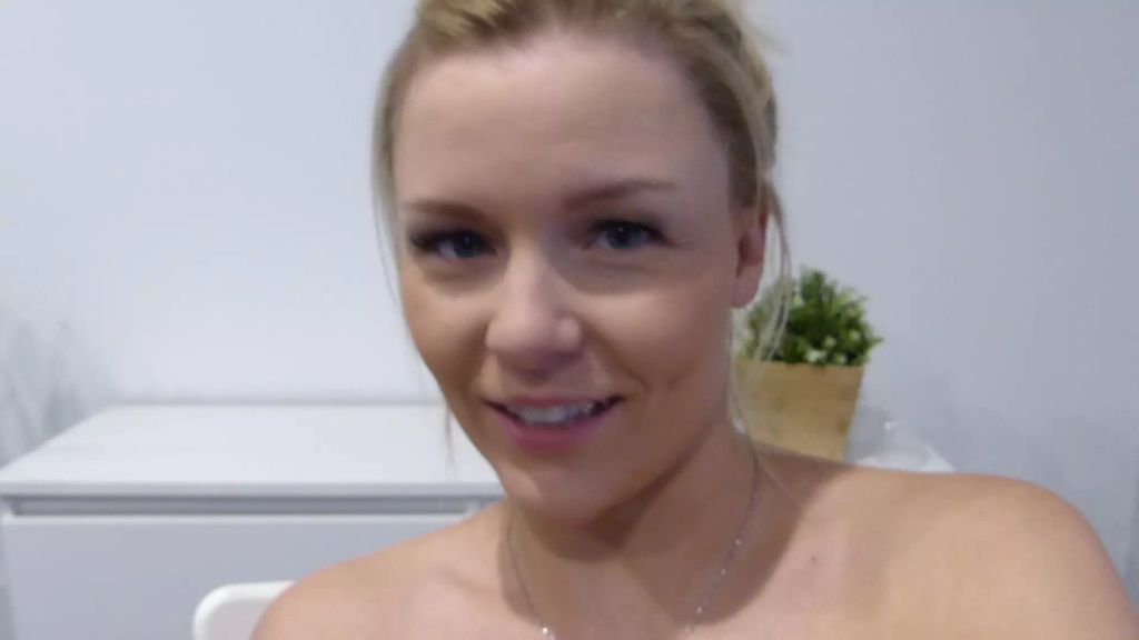 sexy foto nr. 8 von WAHNSINNIG!!! PLUG + SAHNE im ARSCH!!!