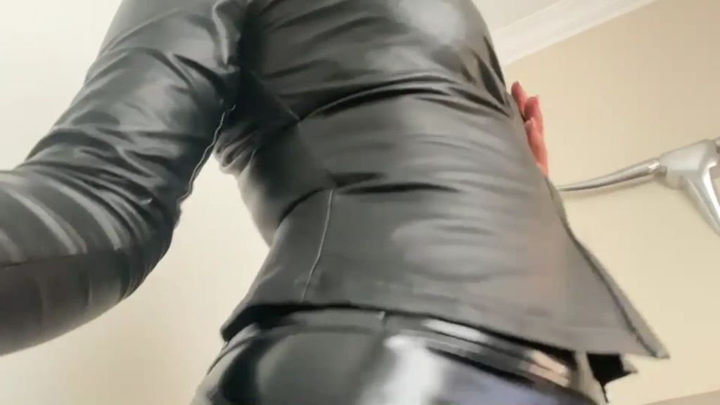 sexy foto nr. 3 von COUNTDOWN- WIXXEN!!! Auf meinen LACK- ARSCH!!!