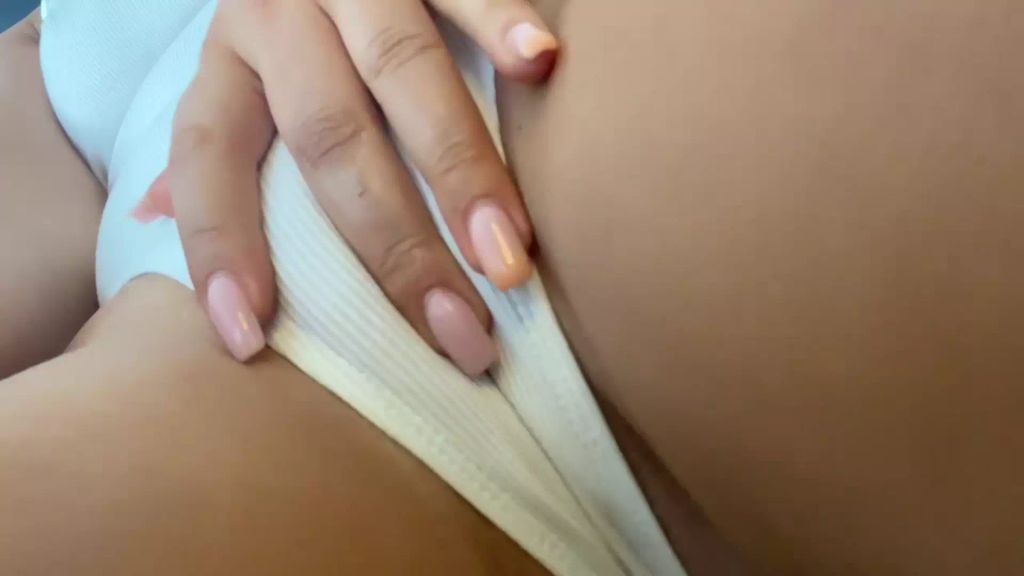 sexy foto nr. 2 von HAIRY PUSSY!! Mini Clip für die Mittagspause!!