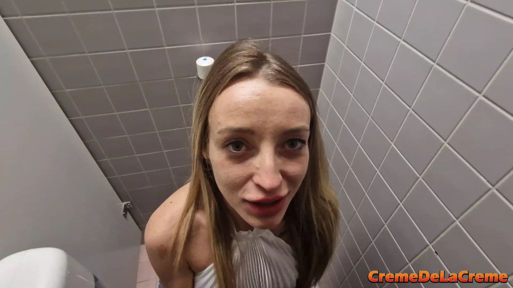 sexy foto nr. 9 von Fan Blowjob auf der Venus 2023