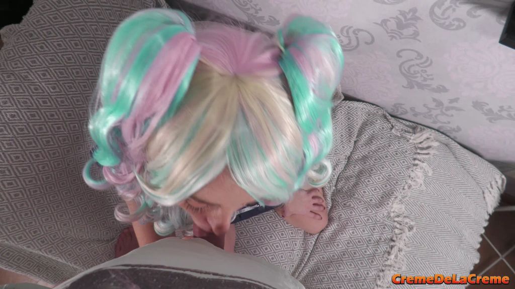sexy foto nr. 8 von Daddys Cosplaygirl strengt sich an