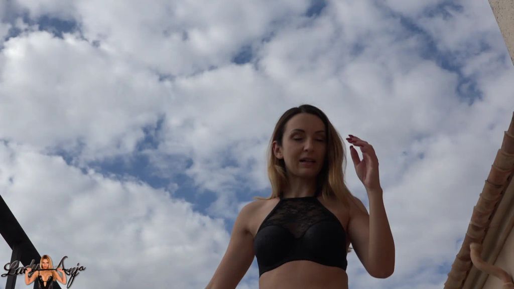 sexy foto nr. 9 von Dominante Wichsanleitung für Leggings-Süchtige