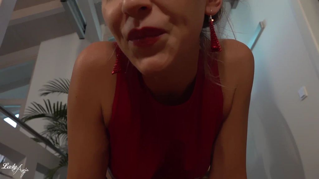 sexy foto nr. 9 von Dominakuss - die wahre Liebe für Loser