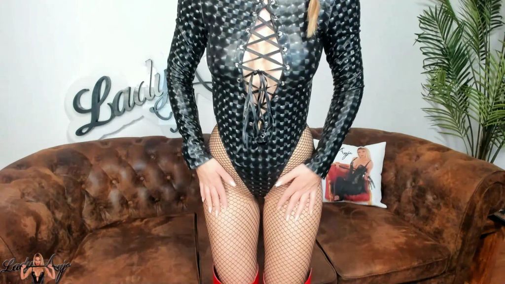 sexy foto nr. 8 von Nicht denken, glotzen! Übertrieben geiles Arsch-Teasing