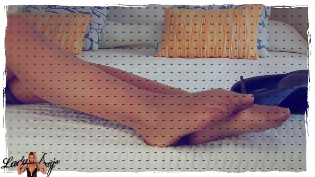 sexy foto nr. 7 von Halterlose Nylons an meinen Beinen