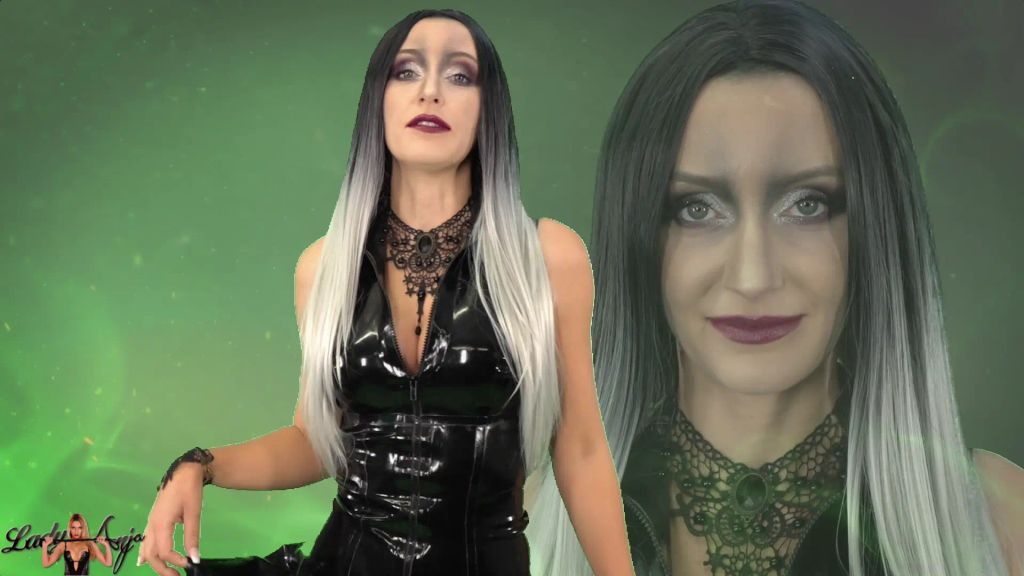 sexy foto nr. 3 von Halloween Mindfuck - Fluch und Segen