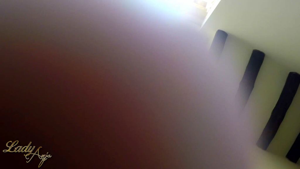 sexy foto nr. 7 von Giantess - Von meinen Füßen zerquetscht