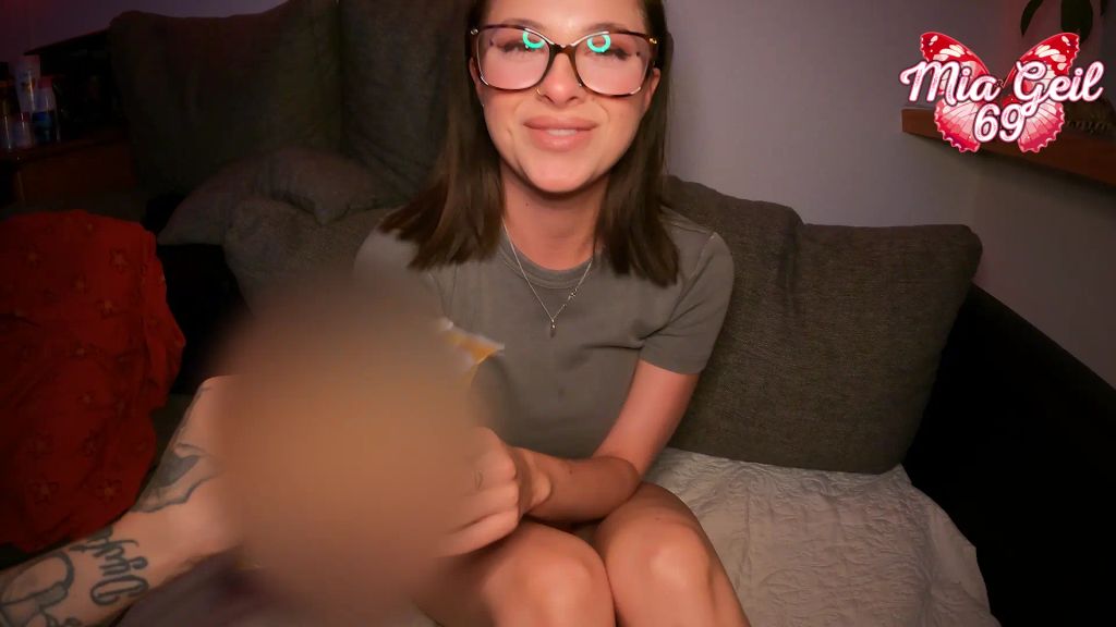 sexy foto nr. 1 von OMG Videoabend endet in Fickabend