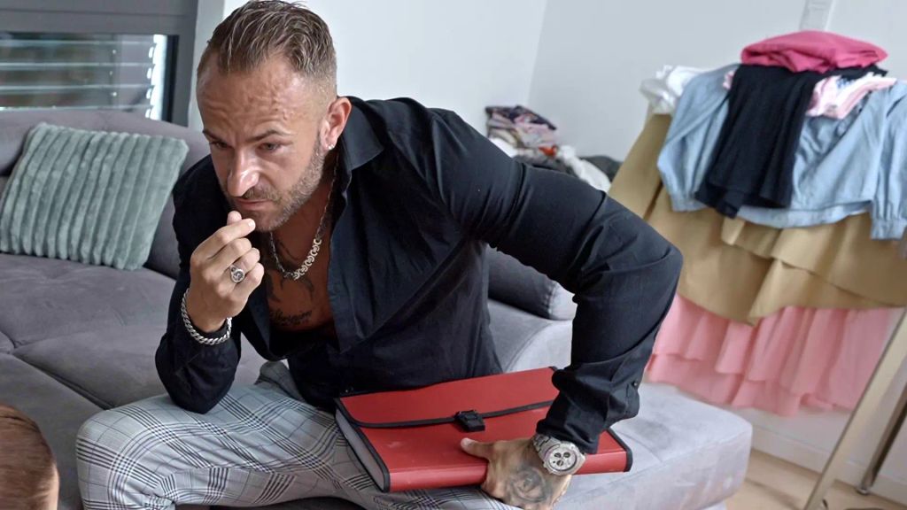 sexy foto nr. 2 von Mietmängel ?- kein Problem. Vermieter bring mich zu Squirten
