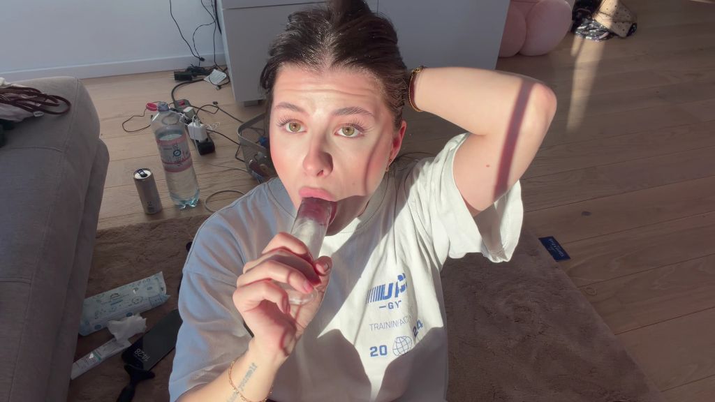 sexy foto nr. 3 von Heftige Spontanaktion! Ich brauche dringend einen Orgasmus