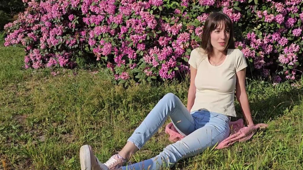 Vorschaubild 2 zum Video „Bist du der NÄCHSTE? Brave Mädchen Bedanken sich!“