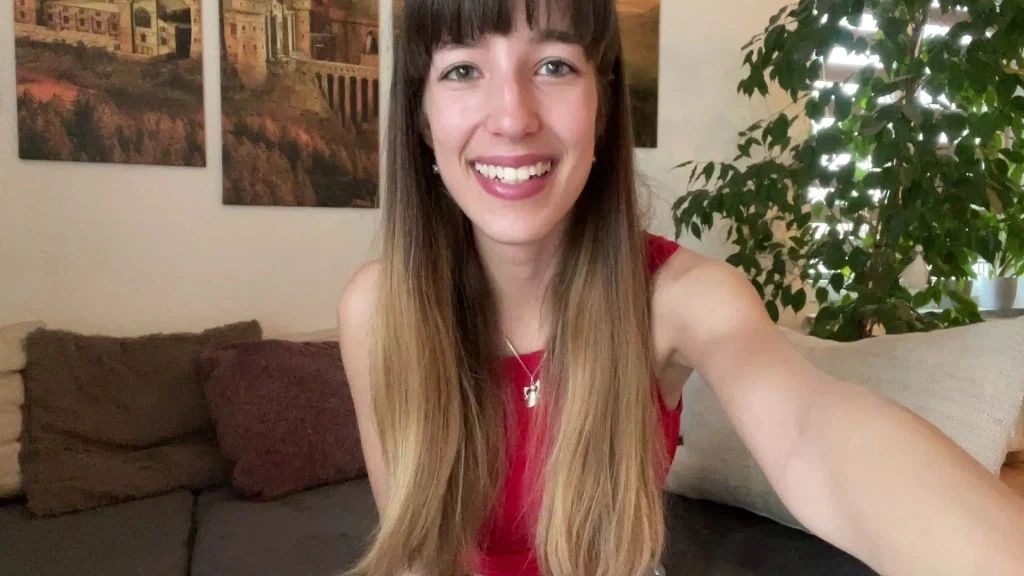 Vorschaubild zum Video „Fuck war ich aufgeregt! Mein Erstes Video“ von Laylavon Hohensee