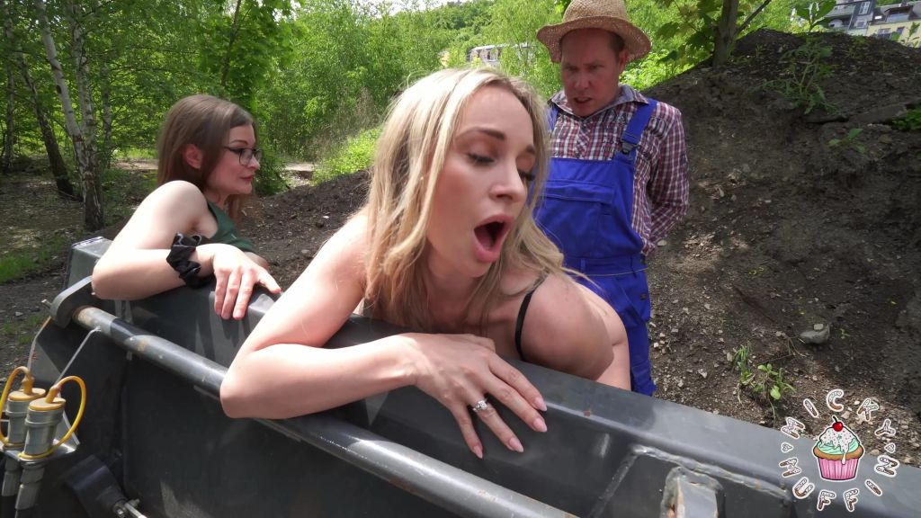 sexy foto nr. 9 von Untervögelter Bauer nimmt sich was er will!