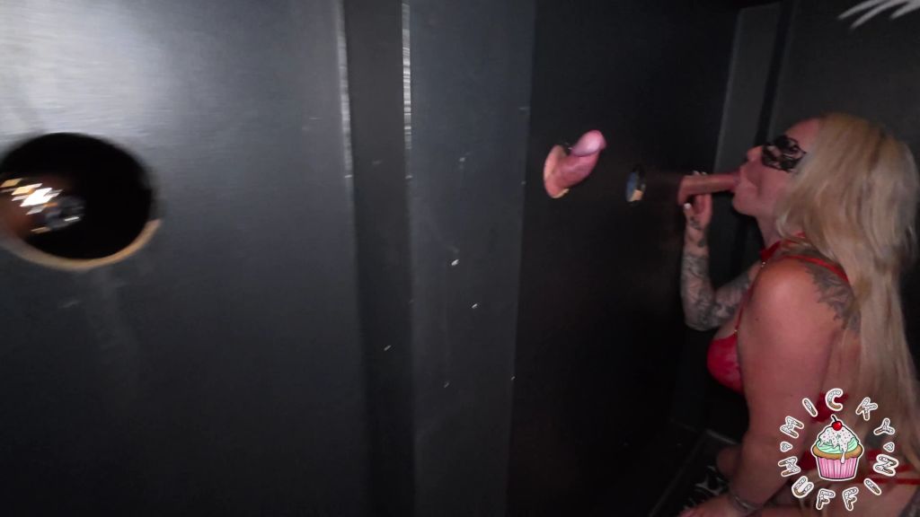 sexy foto nr. 5 von Omg! Wie geil ist Glory Hole?!