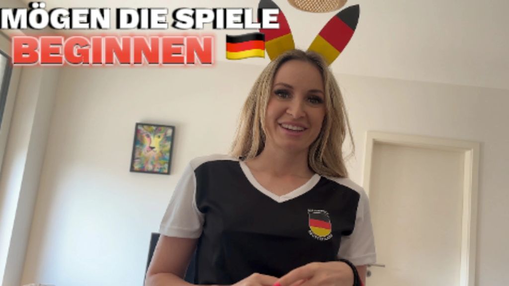 sexy foto nr. 10 von Mögen die Spiele beginnen!