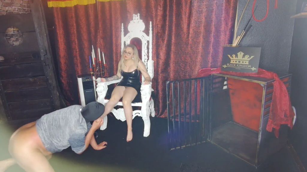 sexy foto nr. 6 von Komm raus aus dem Käfig...... Und inhaliere meinen Füße