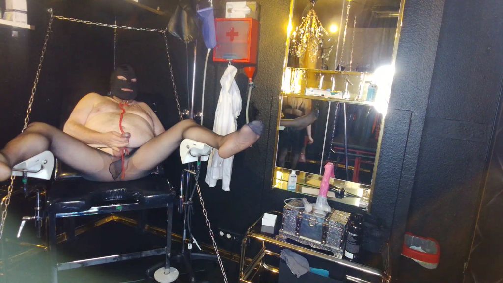 sexy foto nr. 2 von Cumshot in dein Blasmaul rein!
