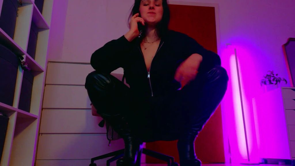 sexy foto nr. 5 von Gedemütigt und ausgelacht!