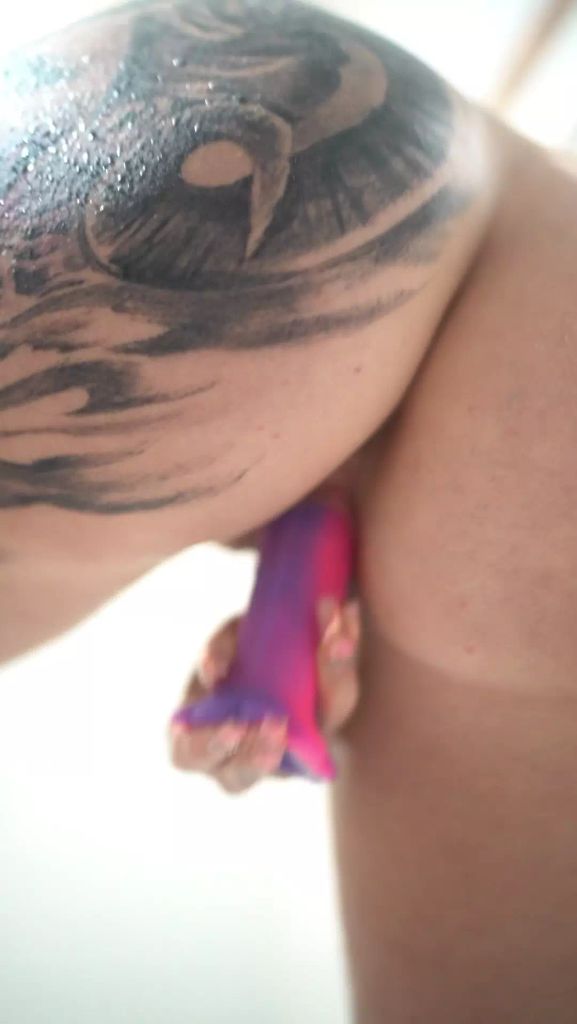 sexy foto nr. 2 von Badezimmer Action 😉