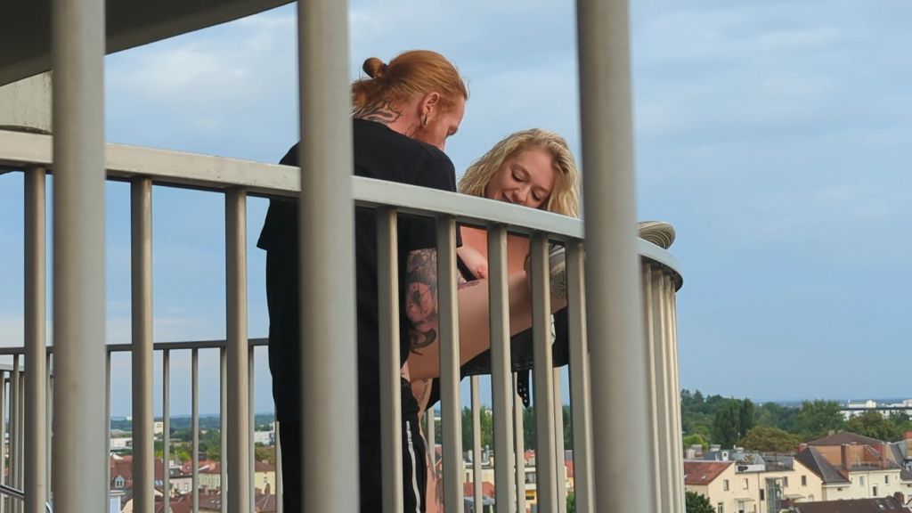 sexy foto nr. 7 von Heimliches Sextape aufgetaucht! Ganz Augsburg konnte zusehen