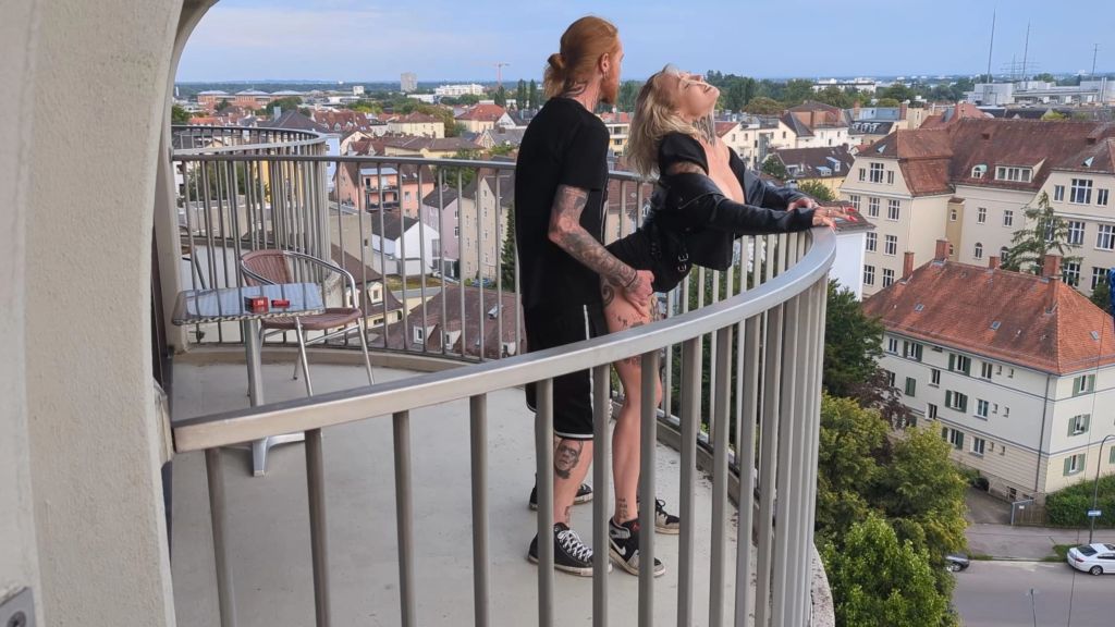 sexy foto nr. 10 von Heimliches Sextape aufgetaucht! Ganz Augsburg konnte zusehen