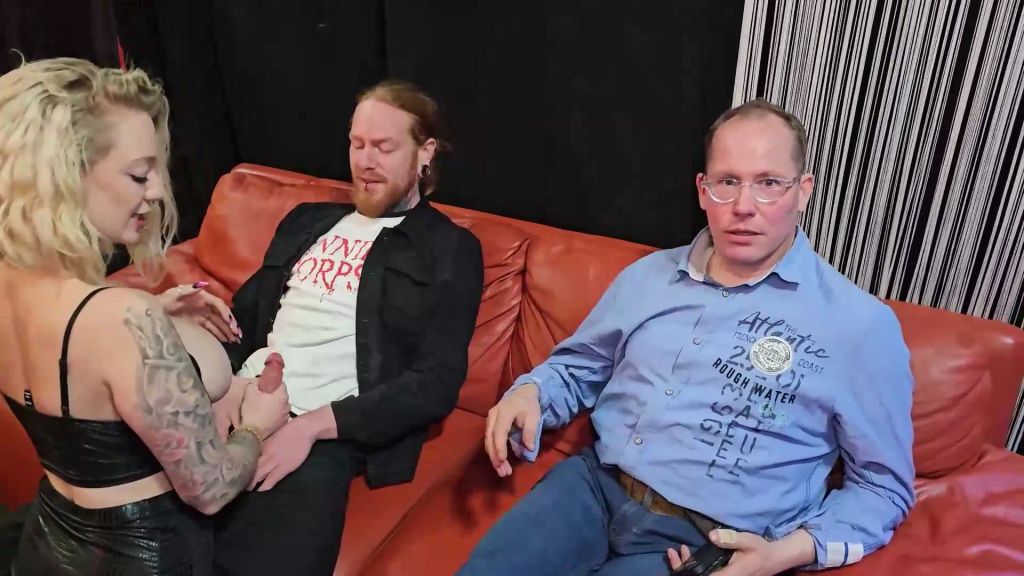 sexy foto nr. 4 von Dreckige Cuckold-Familie! Fremdgeschwängert vor Ehemann