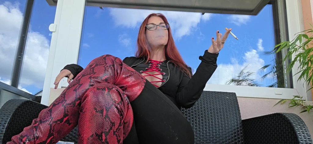 sexy foto nr. 5 von Rauch. Lippen. Stille Dominanz...