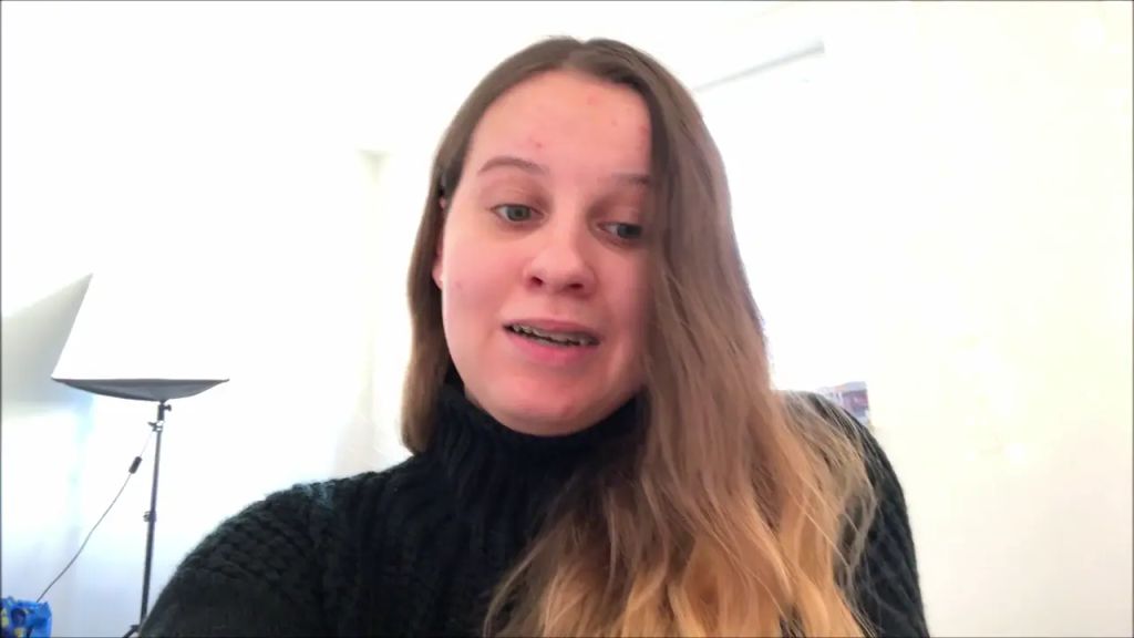 Teenie-Stift-Challenge Anal und Pussy.