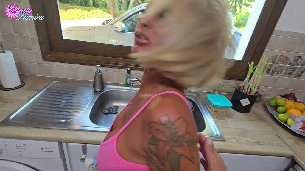 sexy foto nr. 2 von Fremdfick! Dreister Kerl einer Freundin!