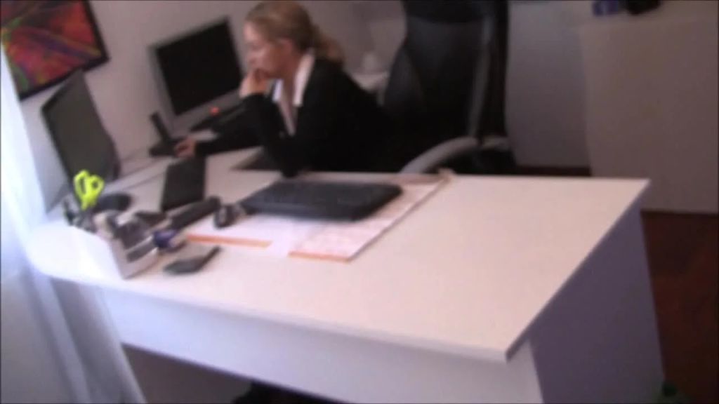 sexy foto nr. 1 von Fuck ! Stress mit Chef im Büro ! Nylonfick !