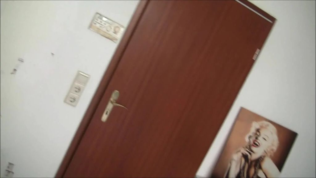 sexy foto nr. 1 von Userdate! Pokerschulden - Ehefrau verzockt!
