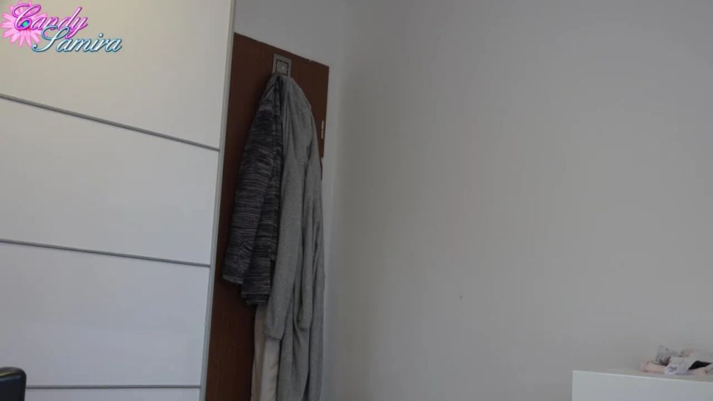 sexy foto nr. 1 von 20J Nerd kein Ton sonst war es das!