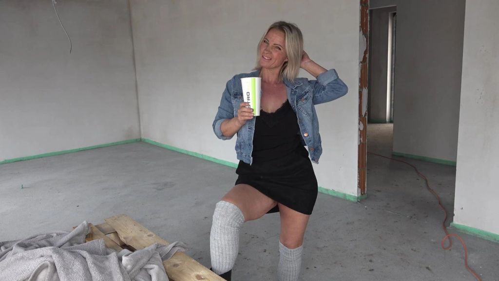 sexy foto nr. 2 von 19 Jährigen Elektriker Azubi auf Baustelle abgefickt
