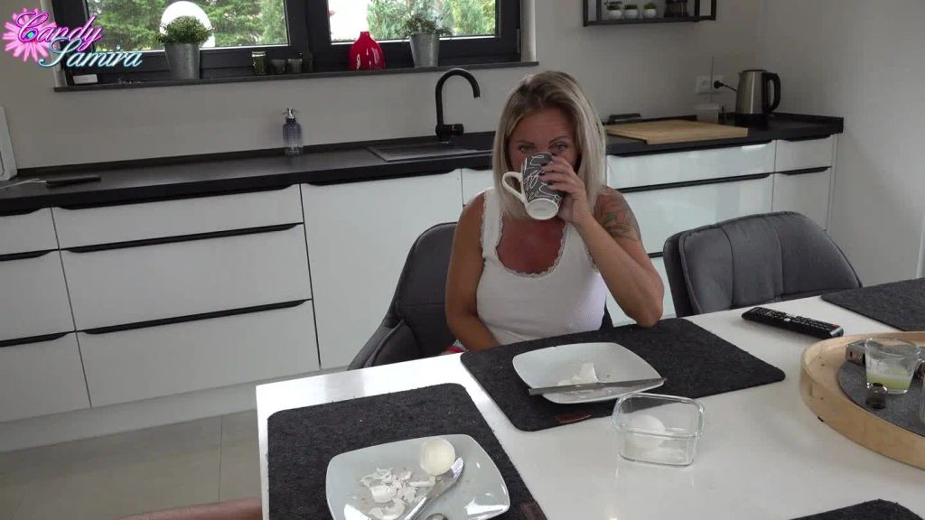 sexy foto nr. 1 von Tzzz! Er dachte wohl es wird mehr!