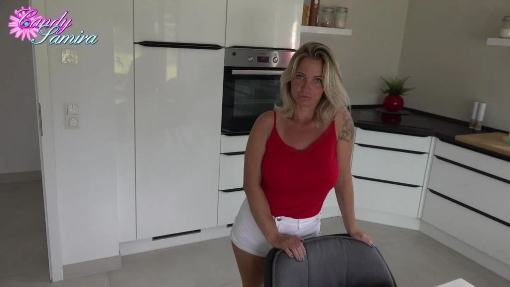 sexy foto nr. 1 von Tantaly Doll Stiefmutter Fantasie! Fremdfick mit Stiefsohn!