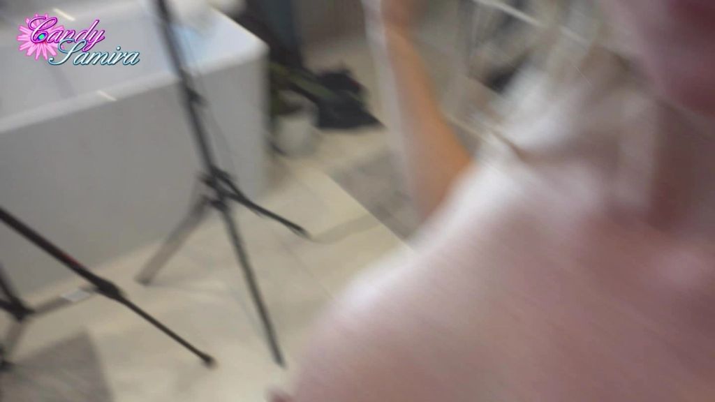 sexy foto nr. 3 von Fremdfick! 20 Jährigen Stiefsohn in Dusche vernascht!