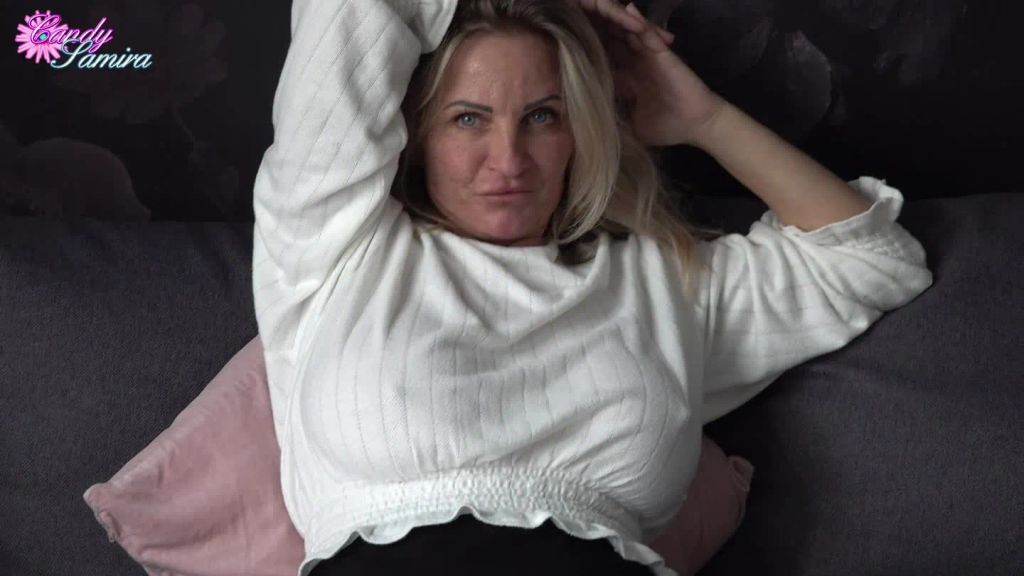 sexy foto nr. 1 von Öliger Tittenfick mit Nippel Cumshot