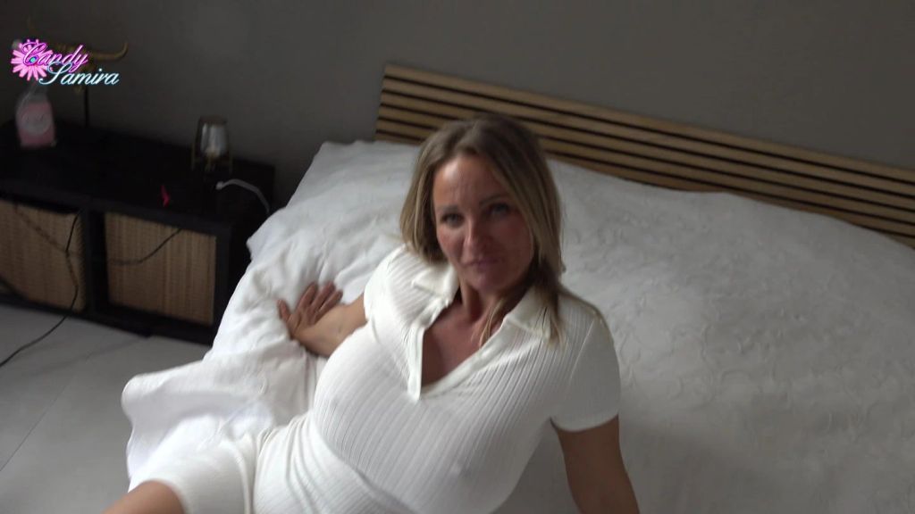 sexy foto nr. 2 von Fremdfick nach Klassentreffen mit alten Schulkameraden!
