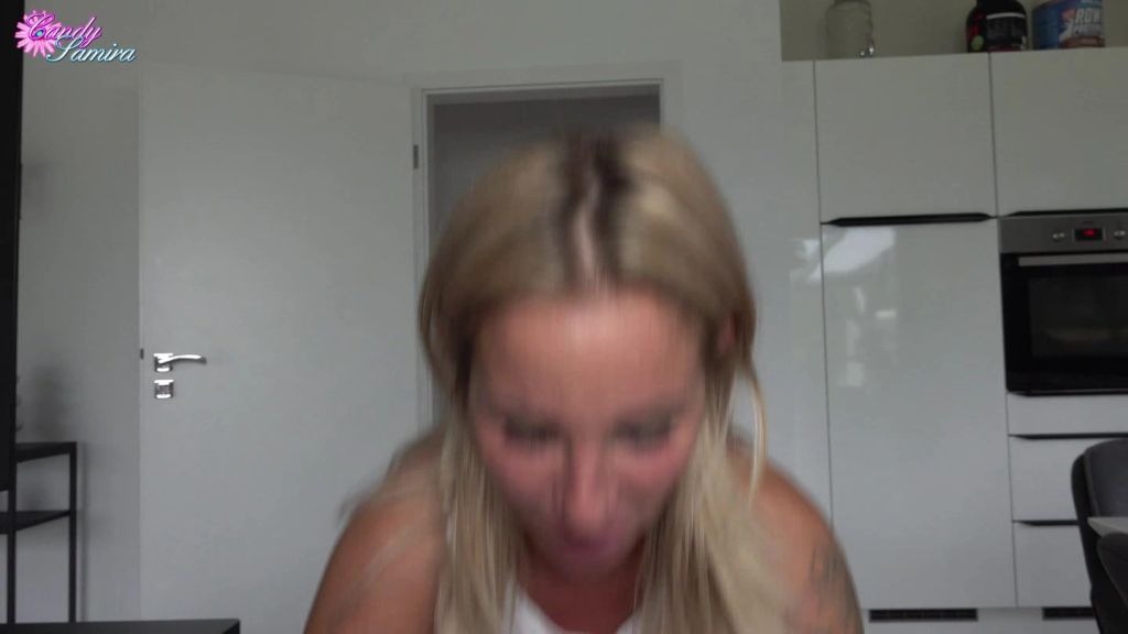 sexy foto nr. 2 von War klar! Blasen und Tittenfick