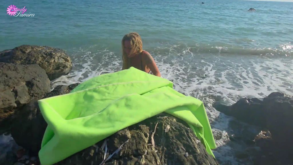 sexy foto nr. 1 von Schamlos! Einen Fremden an den Strand gelockt und abgefickt