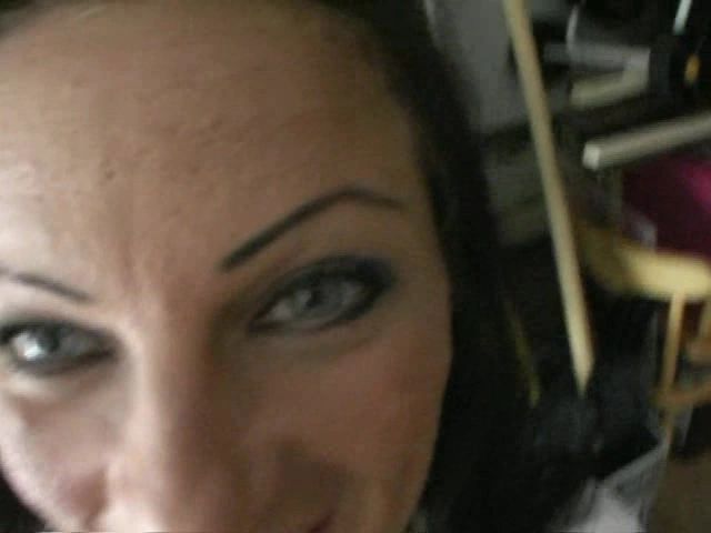 sexy foto nr. 7 von Enge Pussy in Garage gestopft