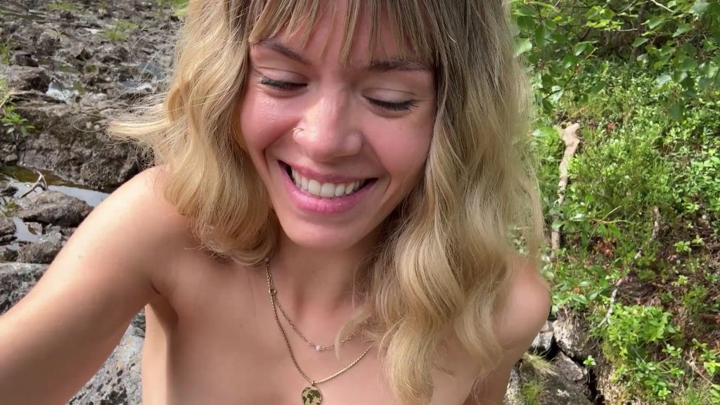 sexy foto nr. 9 von Musste die Chance einfach nutzen… sie telefoniert und ich 🔥