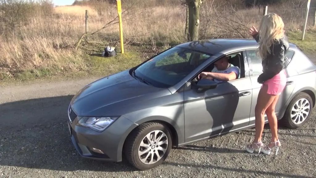 Vorschaubild 2 zum Video „ICH WAR JUNG UND BRAUCHTE DAS GELD“