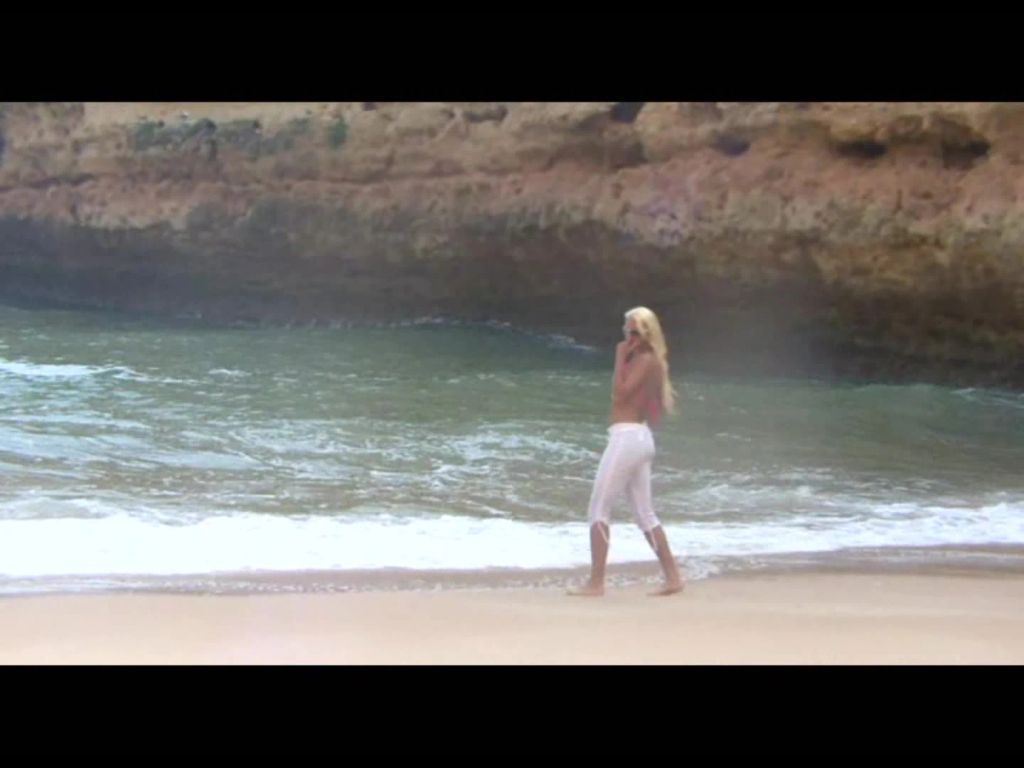 Vorschaubild 3 zum Video „Here I am“